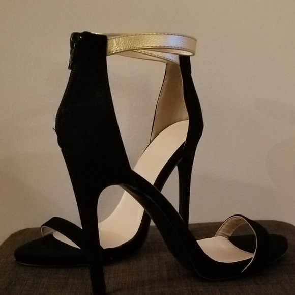 Charlotte Russe (Glee 331) Suede & Metallic - Picture 1 of 2